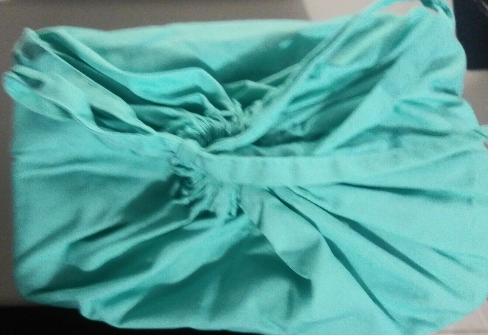 ROOM ESSENTIALS EASY CARE FULL SIZE SHEET SET 225 THREAD COUNT COLOR TEAL - Image 3 of 4