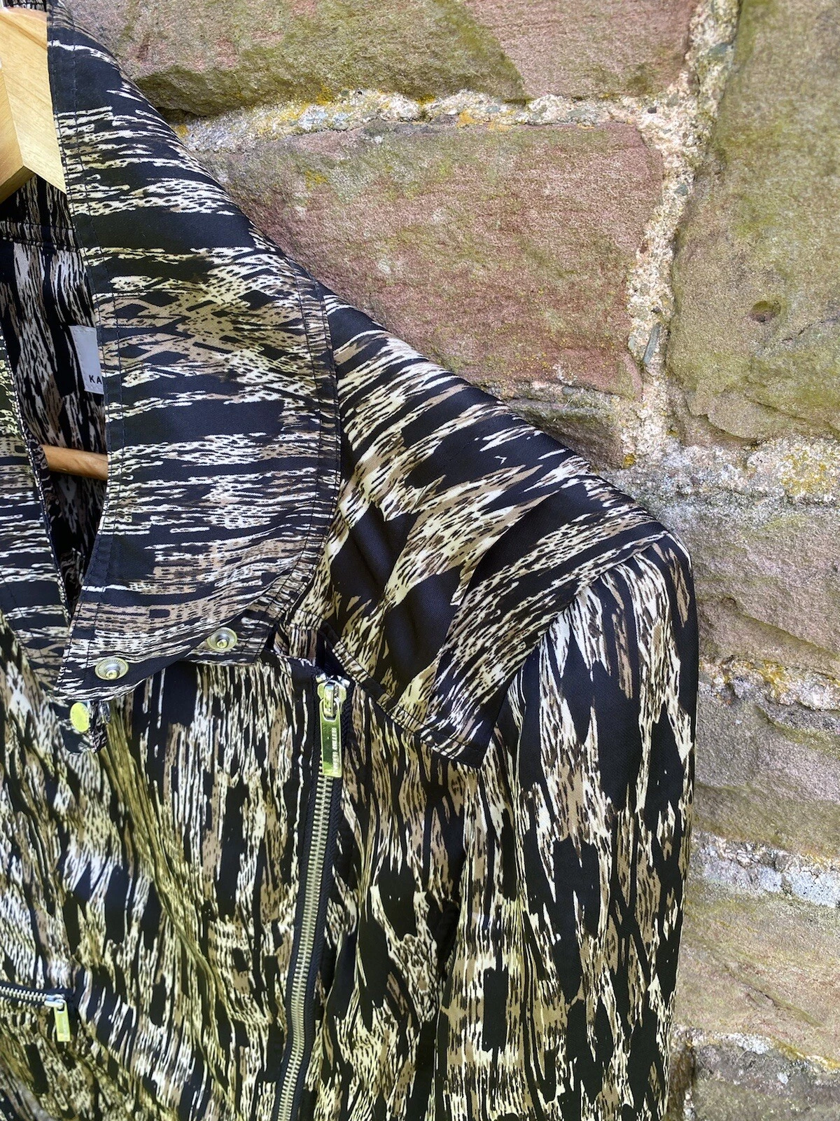 Picture 6 of 6