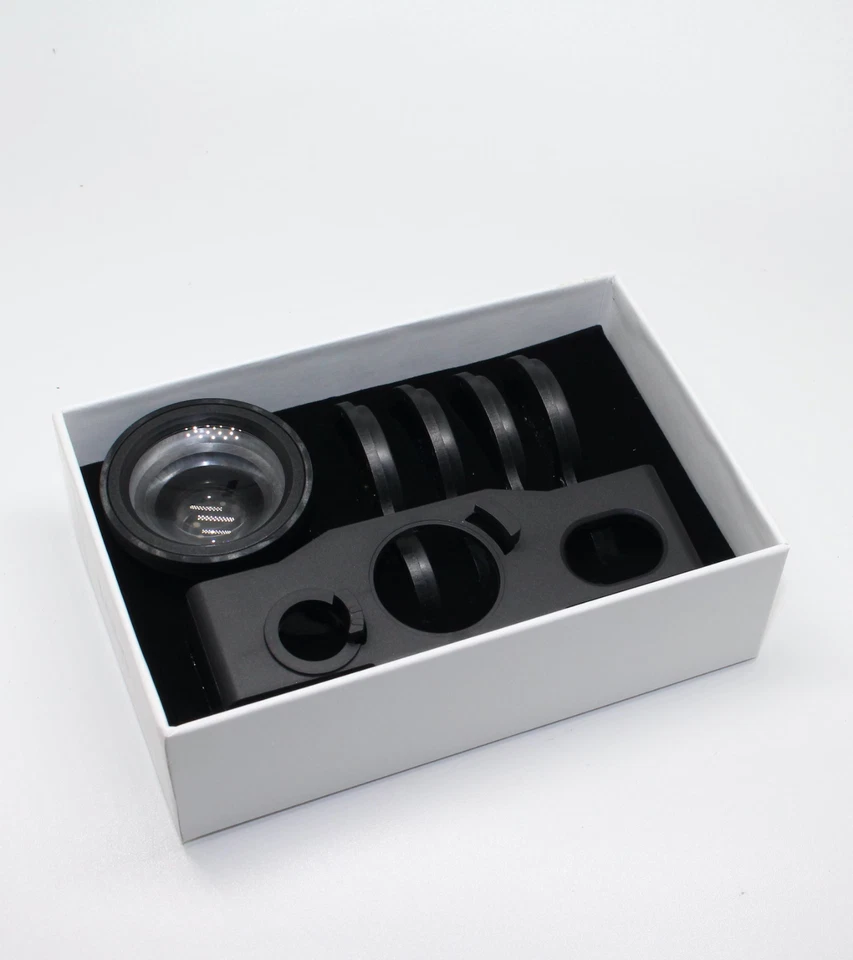 Mint Polaroid SX-70 Lens Set - Close-Up, Fisheye and 3 filters (ND, Blue & Yell) - Image 3 of 4