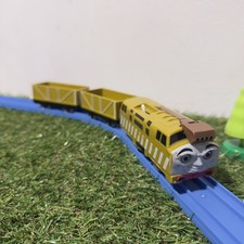 Plarail TOMY Trackmaster - Diesel 10 with Trucks - Thomas The Tank Engine Toy!-