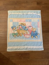 VTG HANDMADE BABY CRIB QUILT BLANKET ADORABLE 34  X 41  READ