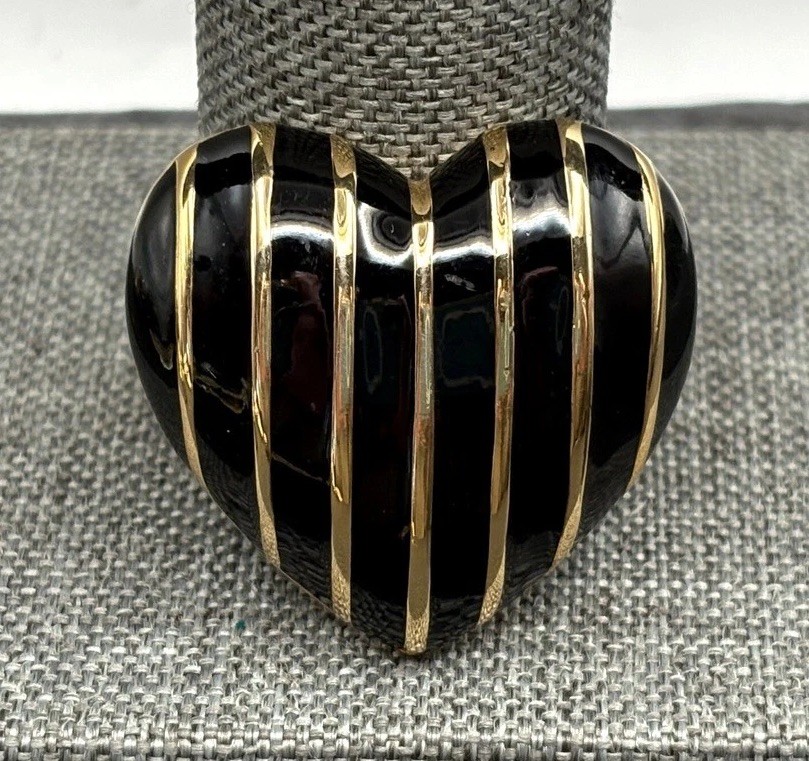 Andre Courreges Paris Balenciaga Designer 80s Black Enamel Stripe Heart Brooch