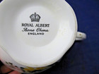 Vintage Royal Albert Tea Cup & Saucer - Yellow Flowers - Embossed Rim - Lovely — photo 8