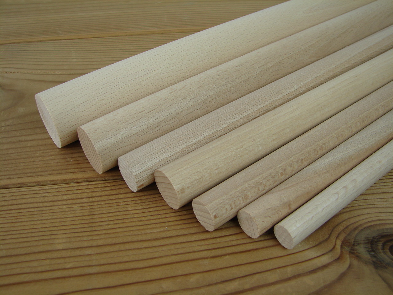 Holzstäbe rund aus Buche natur, 8 mm Länge 40 cm, 20 Stück, Zum Basteln, Modellbau, DIY Handwerk Holzstäbe rund aus Buche natur, 8 mm Länge 40 cm, 20 Stück, Zum Basteln, Modellbau, DIY Handwerk