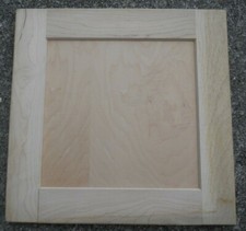 14 3/4 X 17 1/2" KITCHEN CABINET DOOR, SHAKER MAPLE UNFINISHED