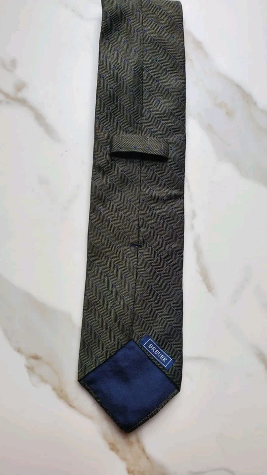 Corbata Breuer 100 % seda verde oliva punteada Foto 2 de 4