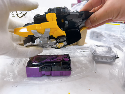 Bandai DX Kamen Rider Zero-One MetsubouJinrai Force Riser Driver