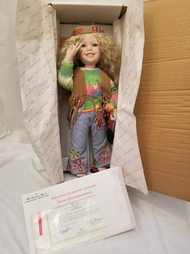 Vintage Hippie HARMONY Nancy Leslie Danbury Mint Doll in Box w/ Papers