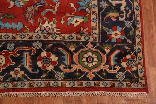 Elegance Redefined Hand-Knotted Heriz Serapi Indian Living Room 8x10 ft Rug - Picture 5 of 19