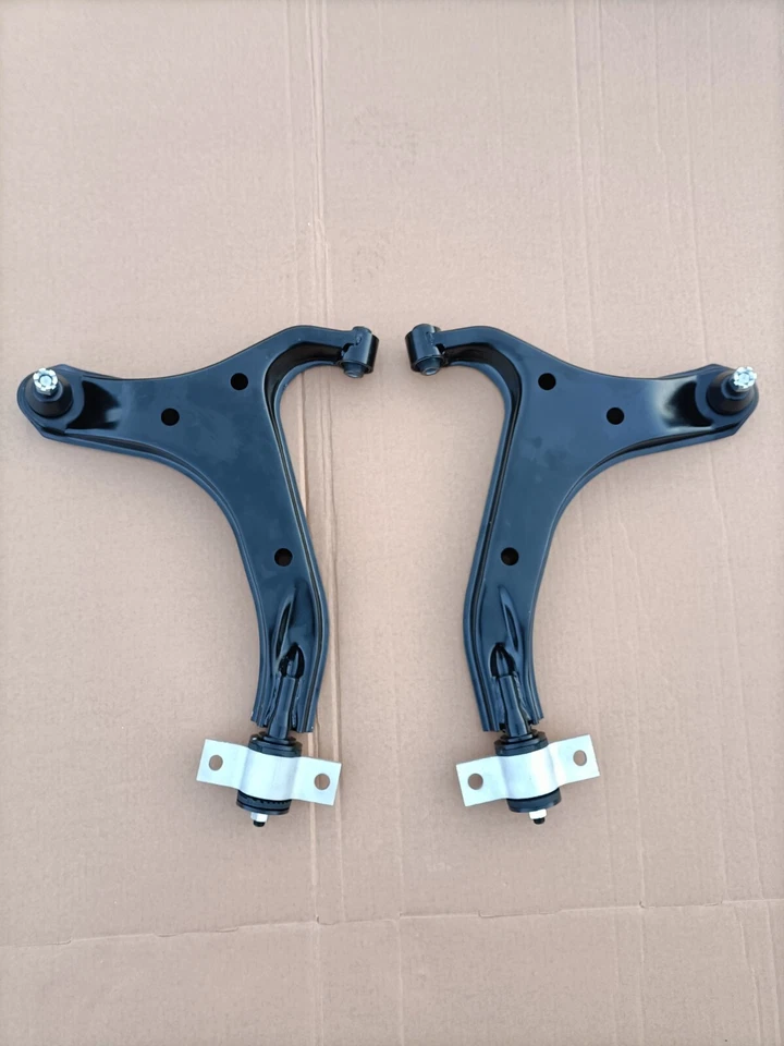 FOR NISSAN ELGRAND E51  02 - 10 FRONT WISHBONE CONTROL ARMS Pair Top Quality New - Image 2 of 4