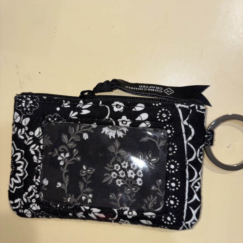 Vera Bradley Chandelier Noir Quilted Zip Id Case Black & White