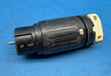 Hubbell CS-6364C 3-Phase 125/250VAC Industrial Female Twist-Lock Connector