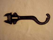 Antique Cast Iron Spanner Wrench David Bradley 832A Made In USA 1920s