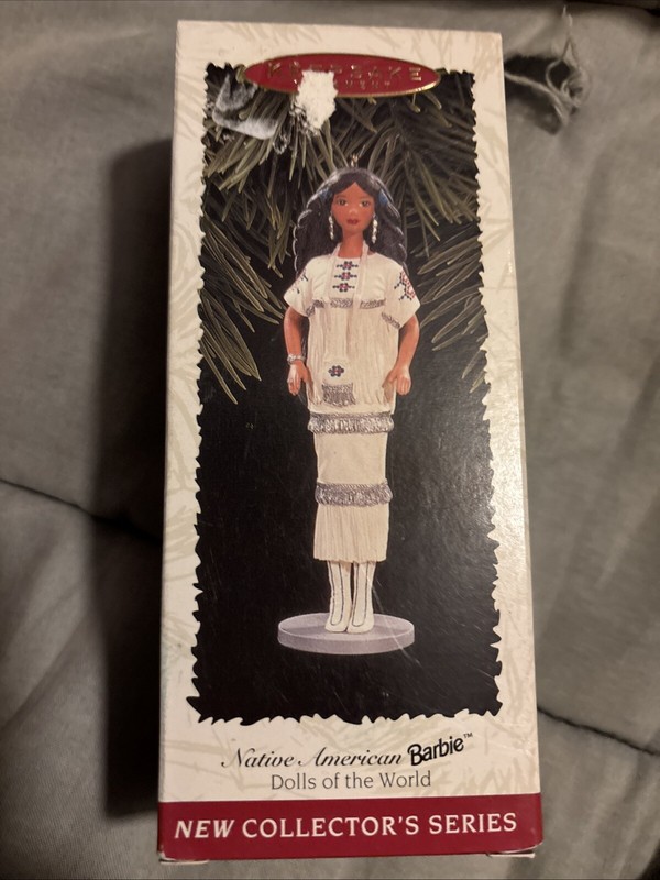 Vintage hallmark native american barbie ornament dolls of the world No.1