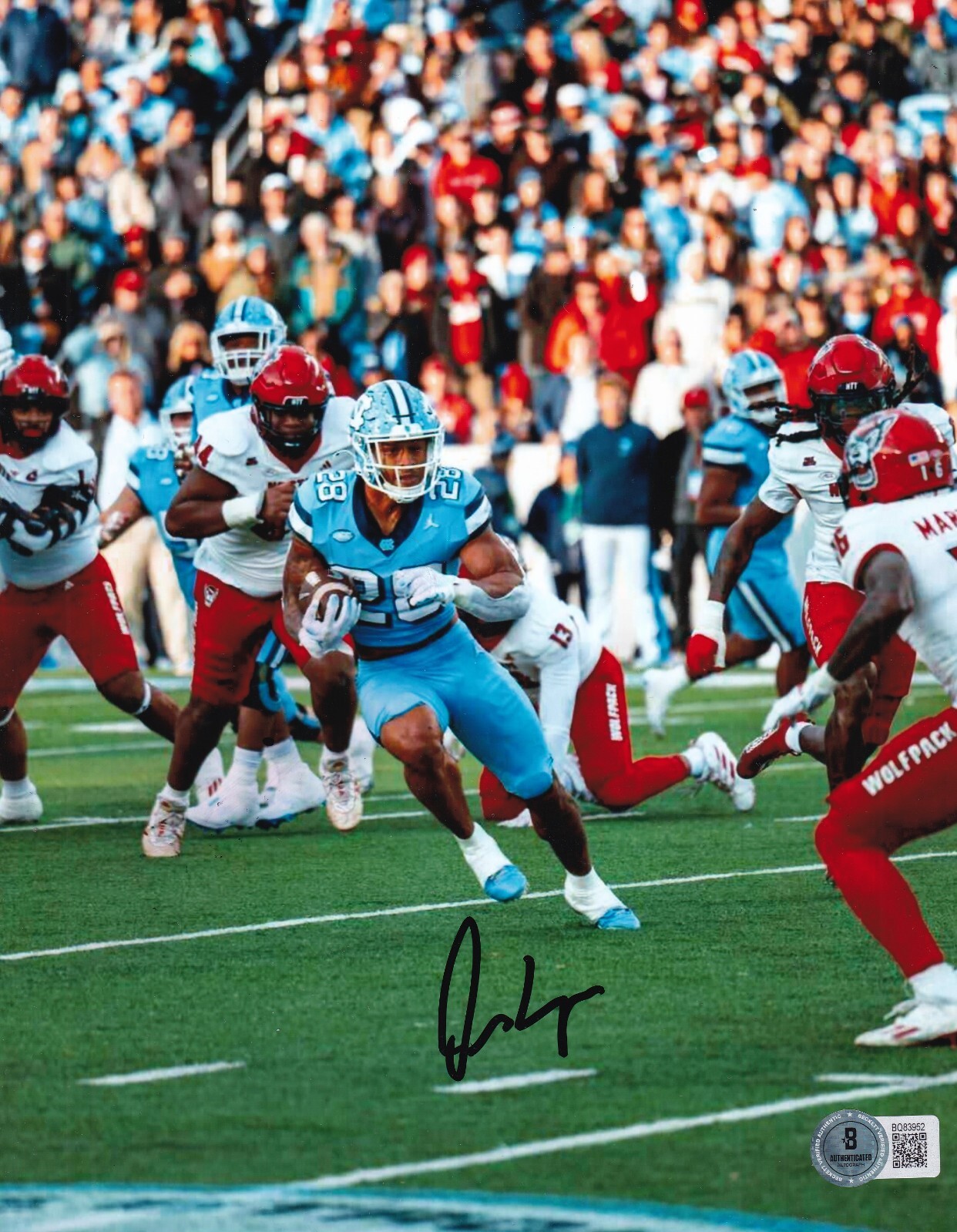 OMARION HAMPTON signed (NORTH CAROLINA TAR HEELS) 8X10 photo BECKETT BAS BQ83952 