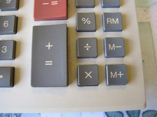 Vintage Sharp Corporation Calculator Compet CS-1130 Japan. - Picture 5 of 11