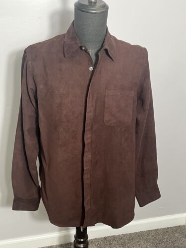 Mens Van Heusen Solid Button Up Dress Shirt Size Medium 15 - 15 1/2 Brown