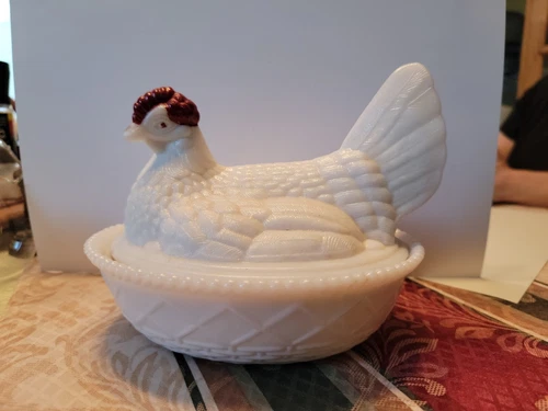 Vintage White Milk Glass Hen on Nest Red Comb Split Tail Westmoreland Glass