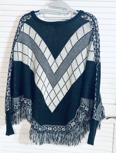 Poncho Fringed Sweater Mossimo Black Gray Women S/M P/M - Picture 4 of 9