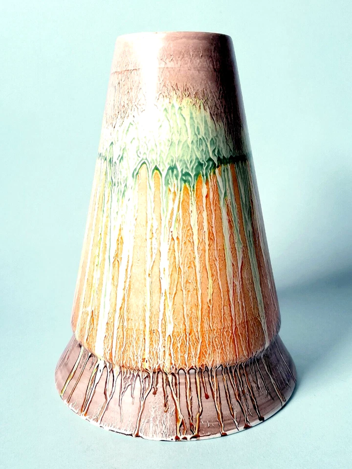 VINTAGE ART DECO NEONWARE MIDWINTER POTTERY VASE LIMITED EDITION OF 524 #268 - Image 4 of 4