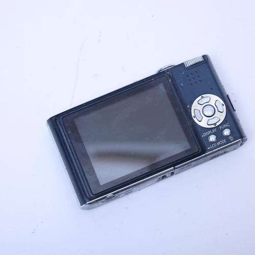 Used LUMIX FX33 digital camera - Picture 11 of 13