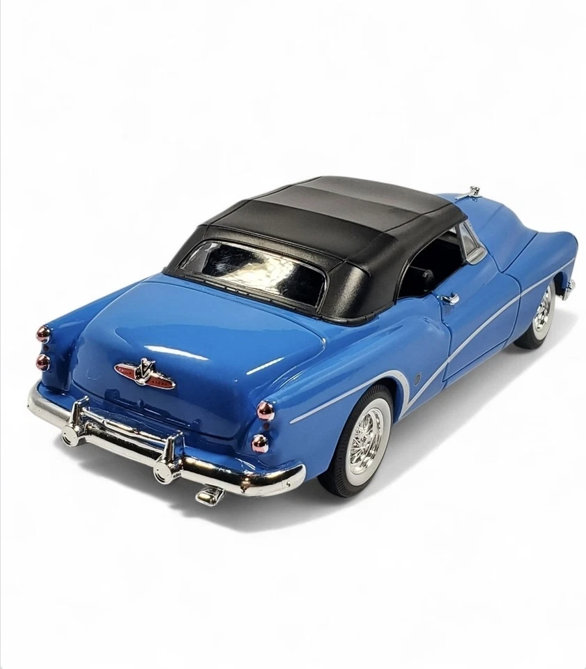 La Habana 1953 BUICK SKYLARK Hardtop  Caribbean Blue 1/24 Scale Metal Greenlight - Image 2 of 4
