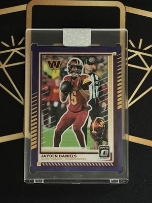Jayden Daniels /60 Purple Prizm - 2025 Panini Donruss Optic Football - Bild 1 von 2