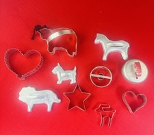 16 LOT VTG Original CollectibleAluminum Metal Christmas Cookie Cutter Set