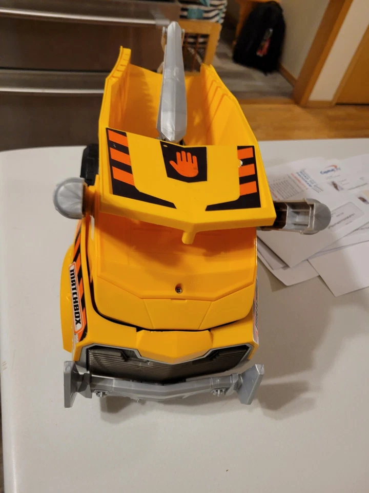 MATCHBOX Rocky The Robot Truck Mattel Dump Truck 9" Transform Has Issues Repair - Image 2 of 4