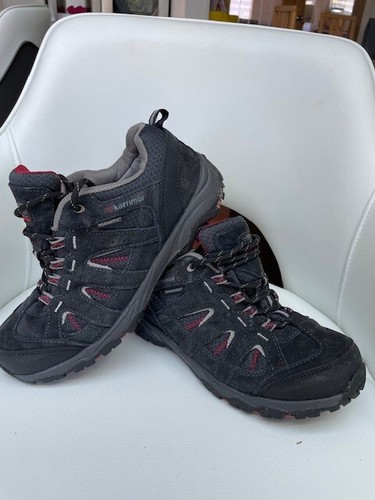 Karrimor Mount Low Junior Walking Boots Size UK J6 Weathertite Waterproof