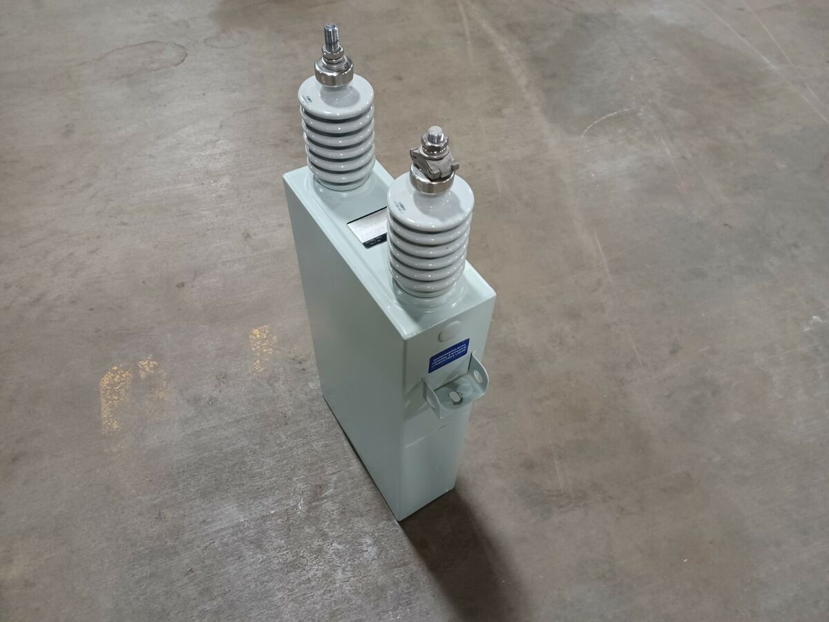 s-l1200.jpg s-l1200.jpg