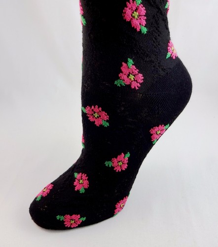 Knee Socks 3 Pairs Pink Black Stripes Flowers Solid Ladies Size 9-11 - Picture 6 of 8