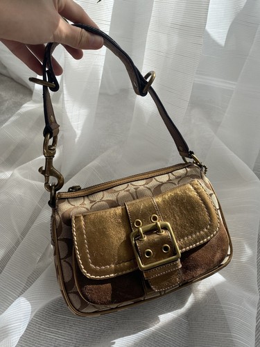 coach baguette purse