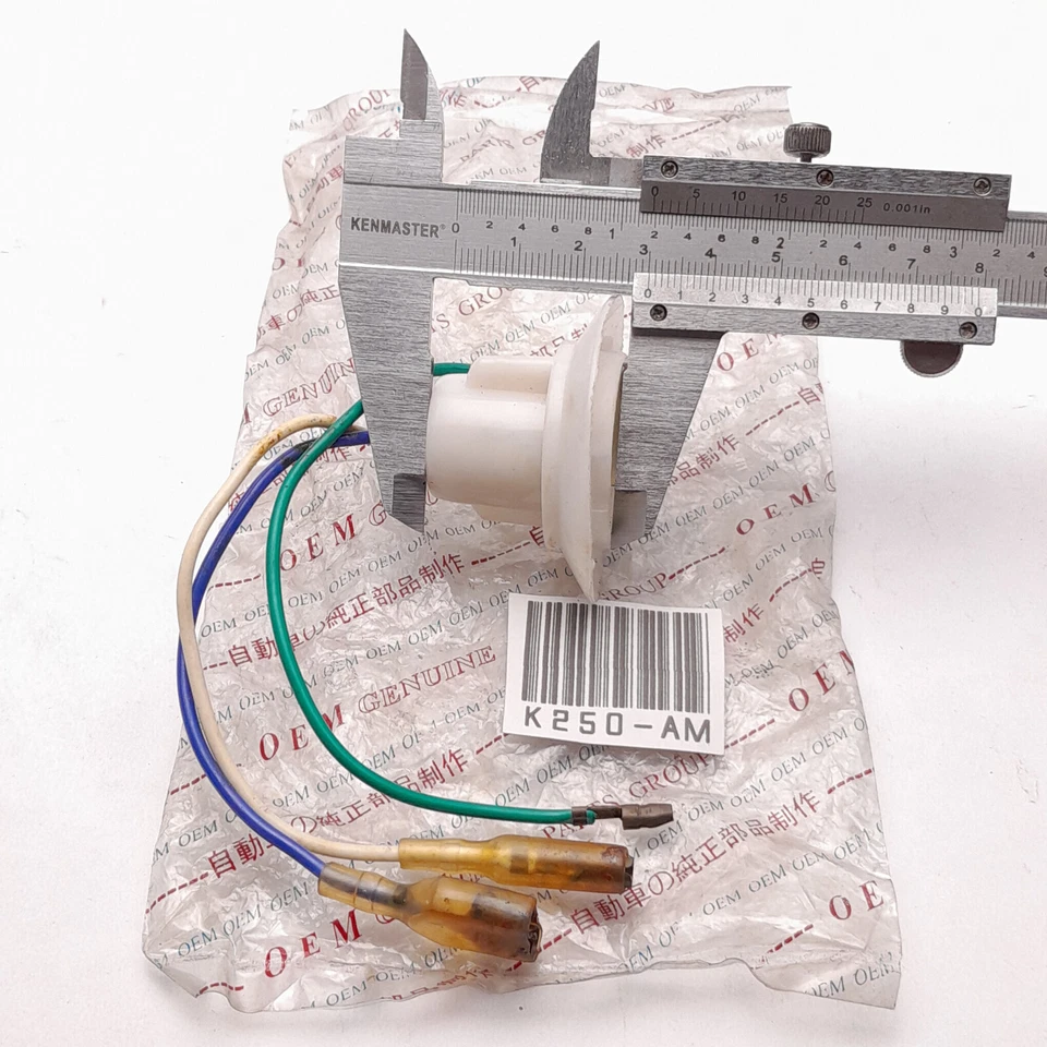 Enchufe de luz de cabeza Honda CB100 CB125 S110 Benly S90Z XL100 NUEVO DE STOCK repuesto #2 Foto 4 de 4