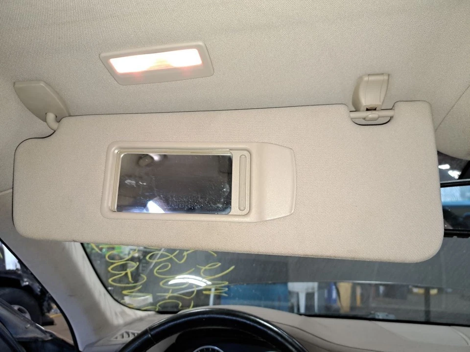 Parasol/parasol del lado del conductor izquierdo 2010 750li Sku#4179497 Foto 2 de 4