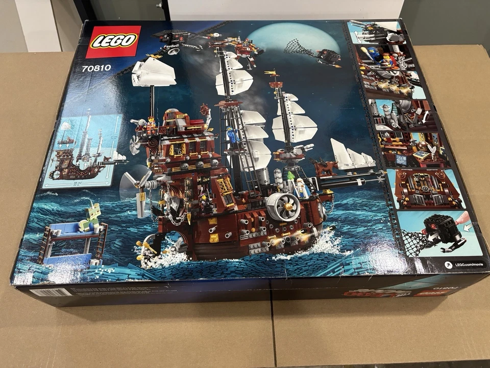 LEGO The LEGO Movie: MetalBeard's Sea Cow (70810) Retired Factory Sealed New - Image 2 of 4