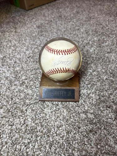 Ken Griffey Jr. Signed Baseball