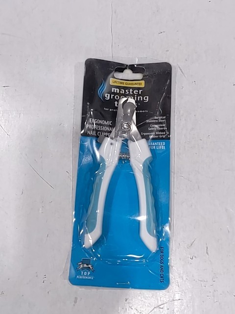 Pet Pals TP617 14 MGT Ergonomic Professional Nail Clipper Sm