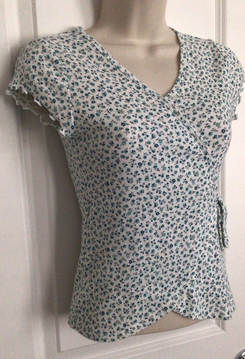 Picture 3 of 12