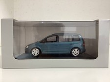 Volkswagen First Gen Touran GLI E FSI 2003-2006 1/43 Minichamps Model Car