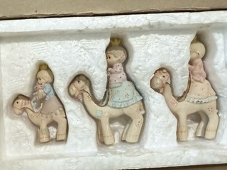 Enesco Precious Moments Three Kings Nativity Mini Pewter Figurines Set Boxed