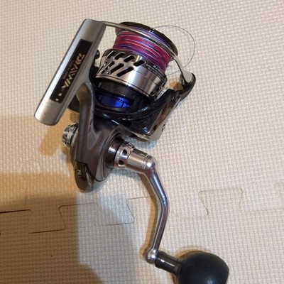 daiwa 17 saltiga bj 4000h saltwater spinning reel DAIWA 17 SALTIGA BJ4000 Spinning Reel