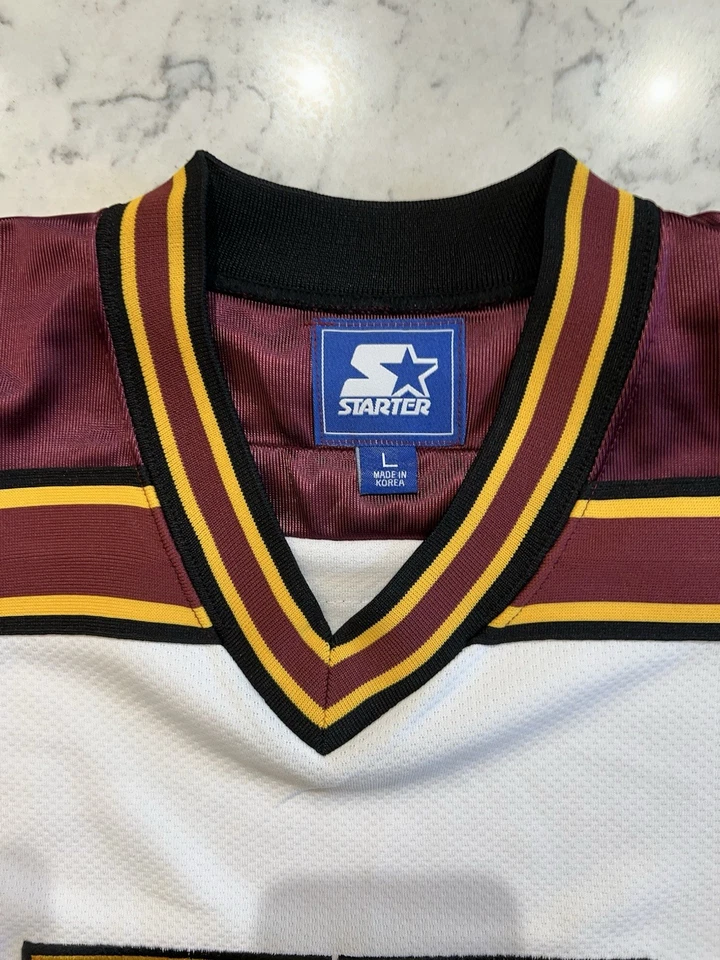 Vintage University Of Minnesota Twin Cities Starter Hockey Jersey Size Large - Image 3 of 4