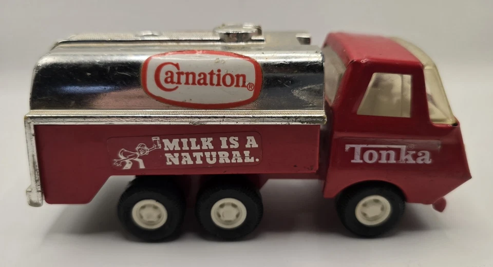 Camión cisterna de leche Tonka Clavel 55010 rojo cromo juguete vintage años 60 EE. UU. Foto 4 de 4