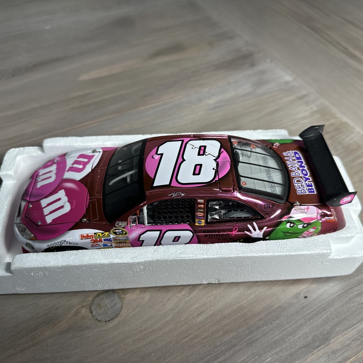 ミニカー 2008 Kyle Busch #18 s-l400.jpg