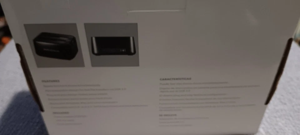 INSIGNIA Dual Hard Drive Docking Station. NS-PCHDEDS19. 2.5/3.5 SATA. USB 3.0 - Image 4 of 4