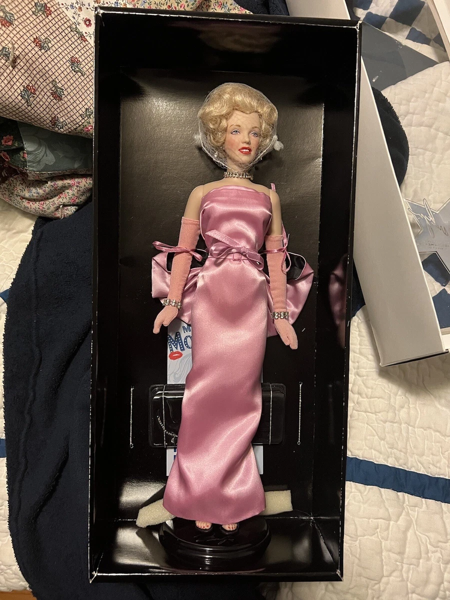 Marilyn monroe sales doll pink dress