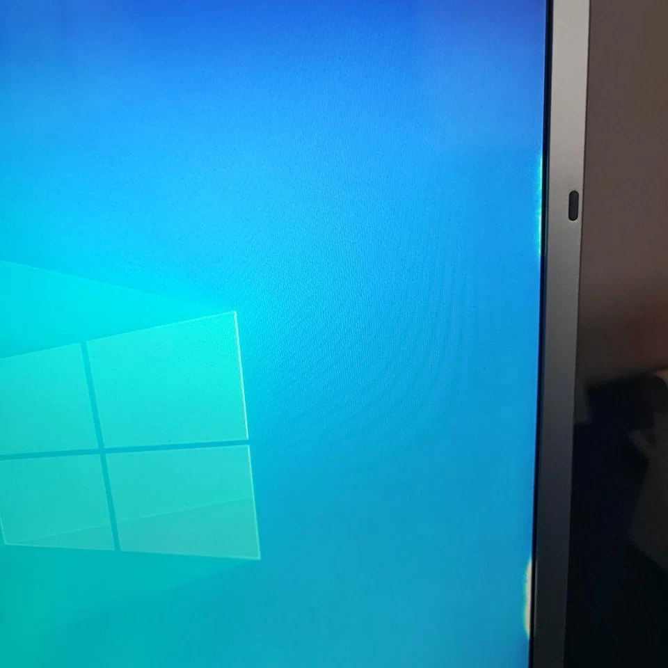 SONY VAIO type F VGN FW74FB RAM 4GB OS Windows 10 Intel Core2 Duo P8700 2.53GHz - Image 4 of 4