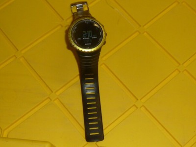 suunto core black yellow