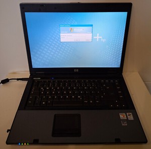 HP compaq 6715s Notebook  Hewlett Packard 15,4" Display ( 1206 )